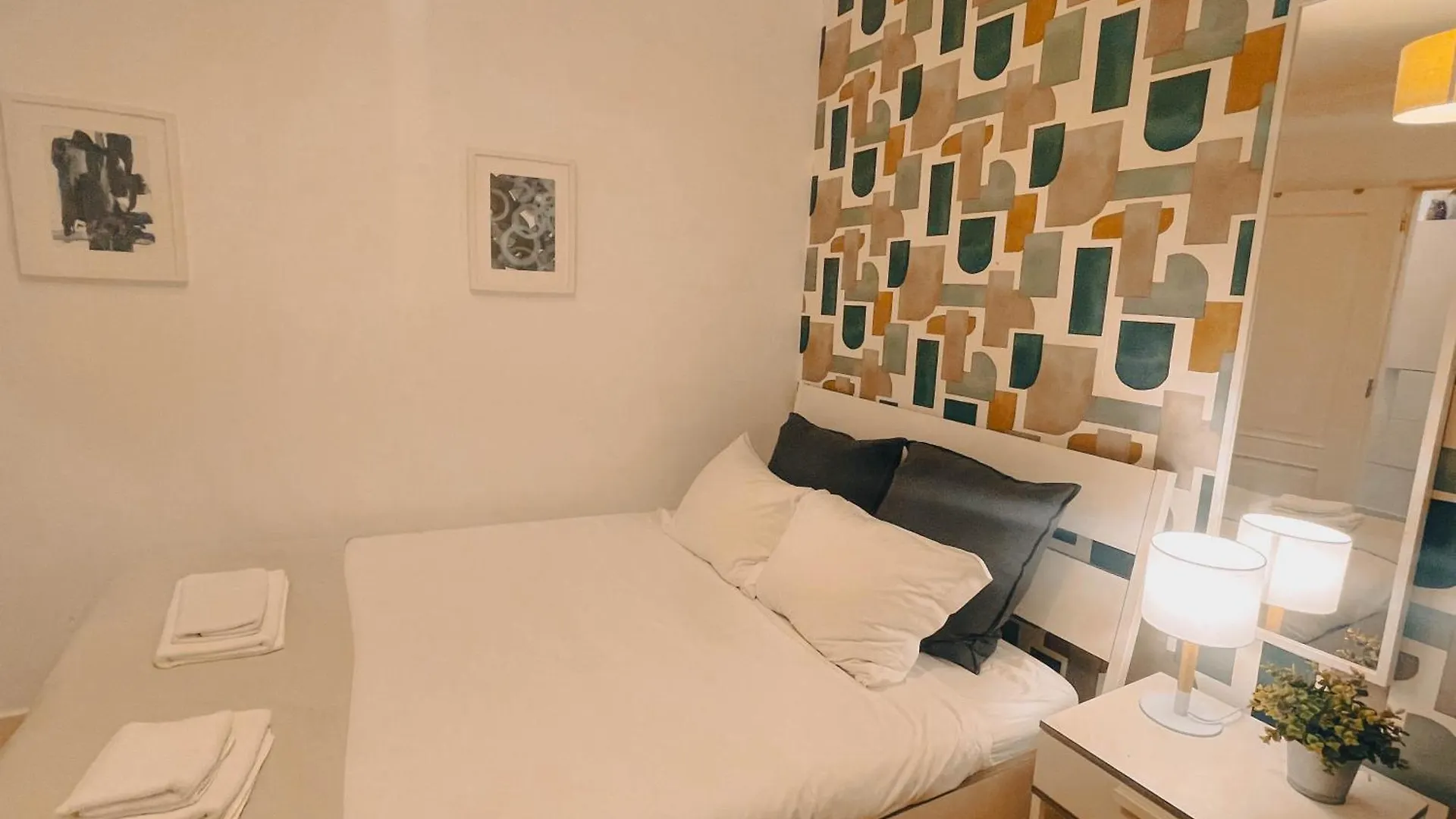 My Fair Lisbon - Trendy Bairro Alto Apartment